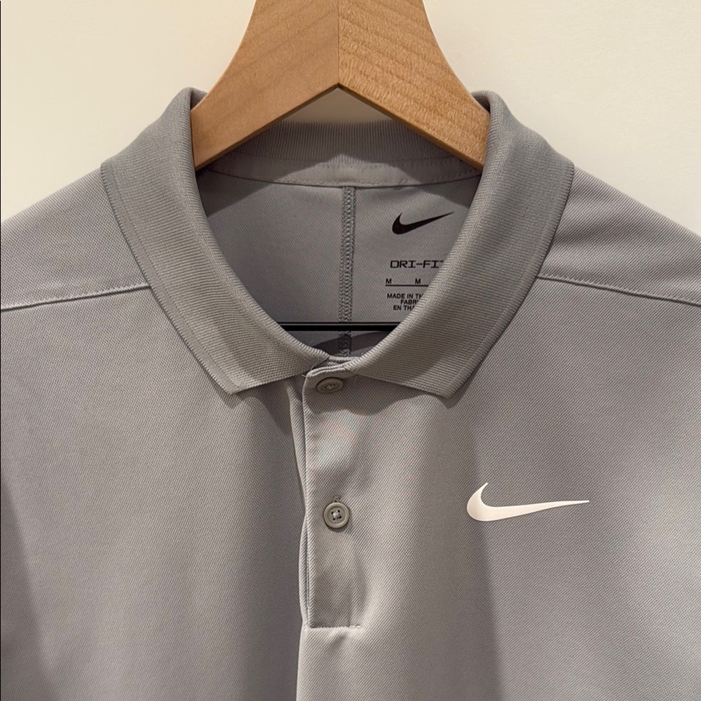 Nike Men's Gray Golf Polo Shirt Dri-Fit (Medium) - Picture 4 of 6